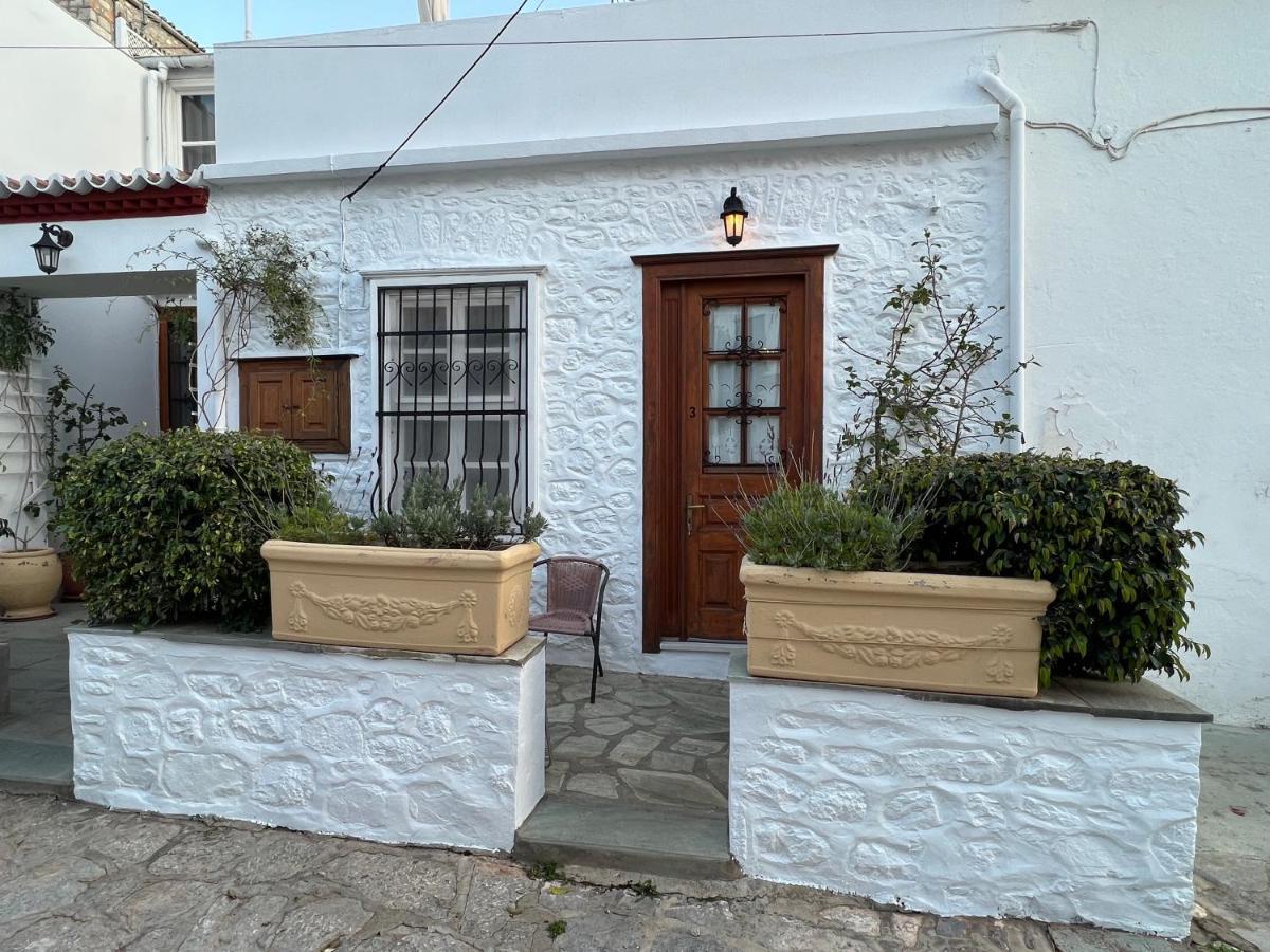 Perakis Apartments Ύδρα Εξωτερικό φωτογραφία