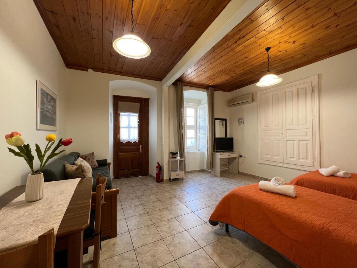 Perakis Apartments Ύδρα Εξωτερικό φωτογραφία