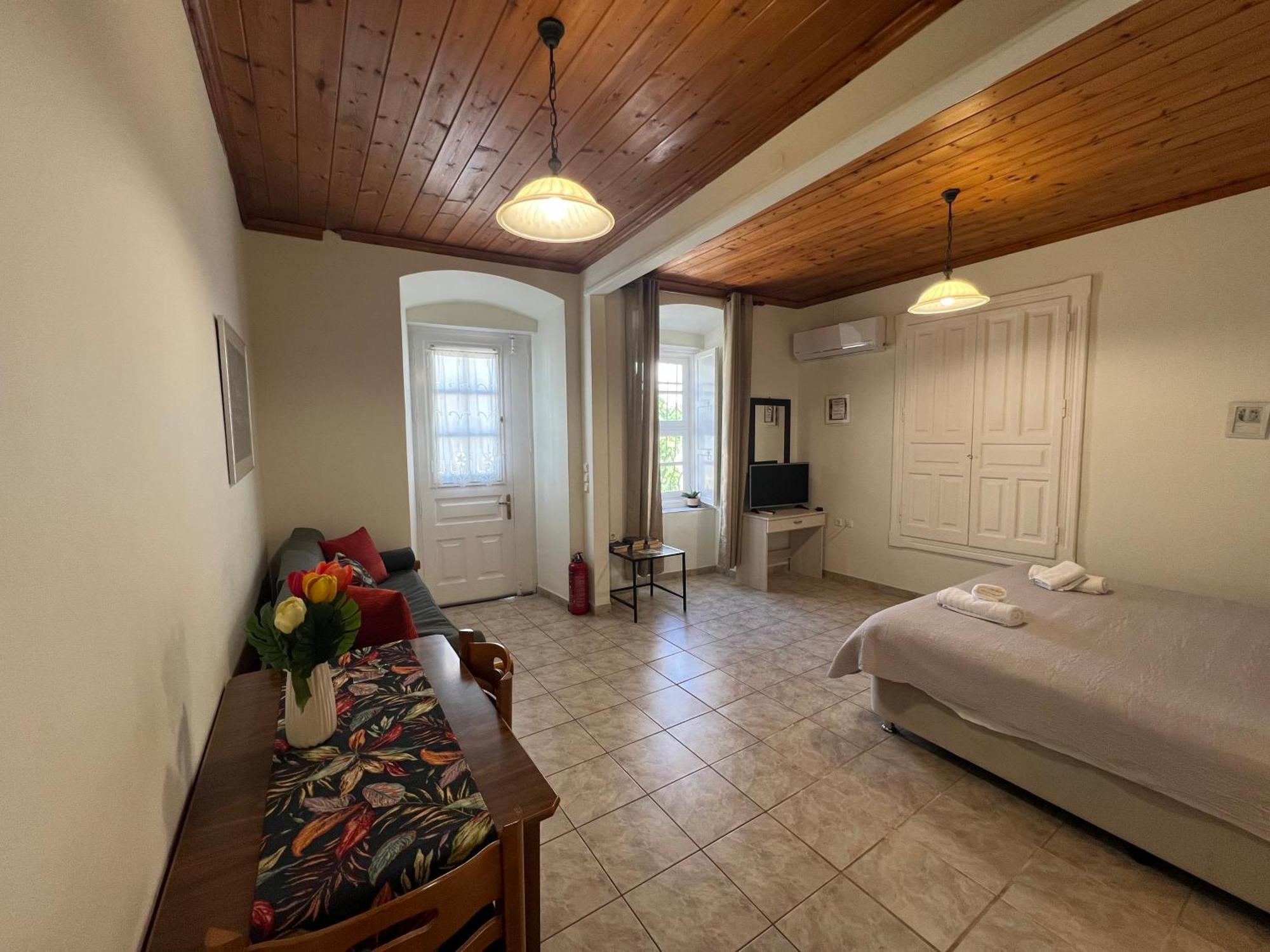 Perakis Apartments Ύδρα Εξωτερικό φωτογραφία